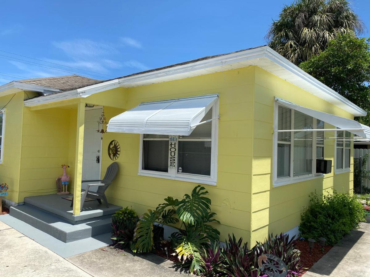 5 Min To Beach Large Living Room Fenced Backyard Bbq Firepit Driveway Boat Parking Lake Worth Beach Esterno foto